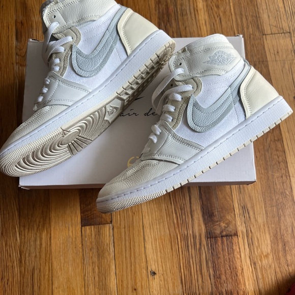 Air Jordan 1 High MM - Picture 4 of 6